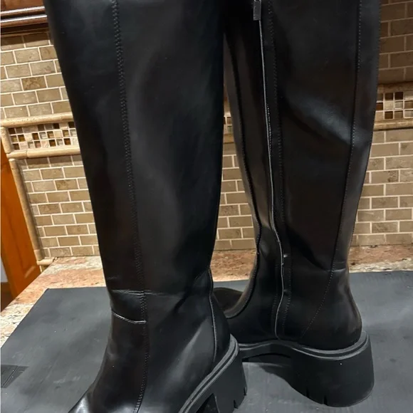 ZARA HIGH BOOTS WITH LUG SOLE BLACK 3049/410Women’s EU40/US9 BLOGGERS FAV - Picture 8 of 9